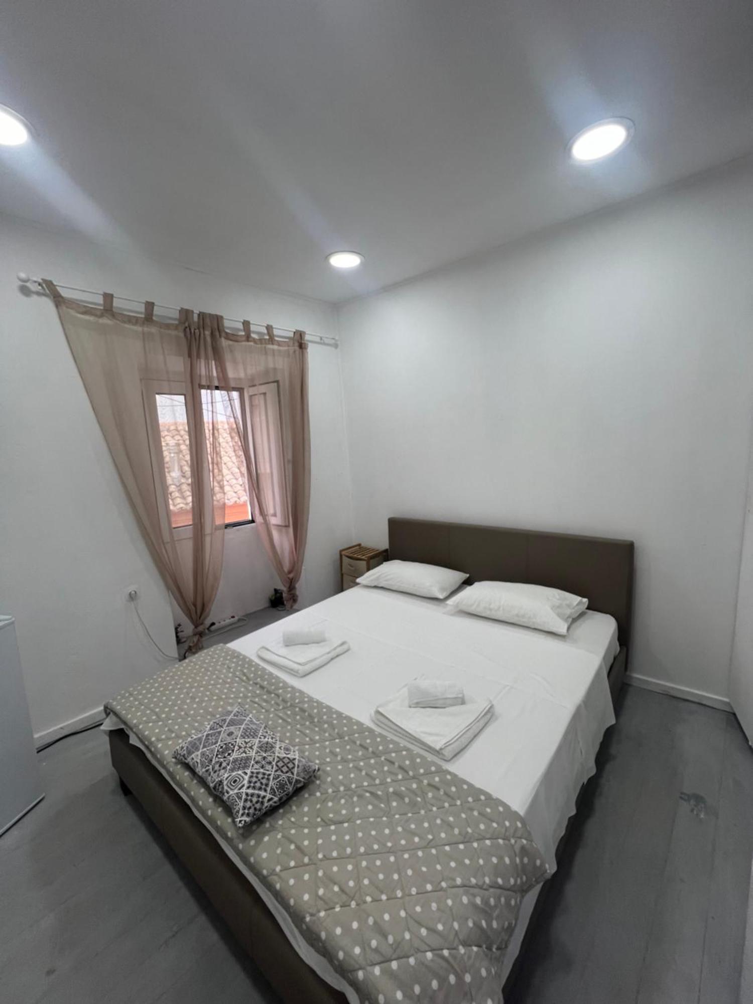 Tolos Budget Rooms Loggos Longós Room photo